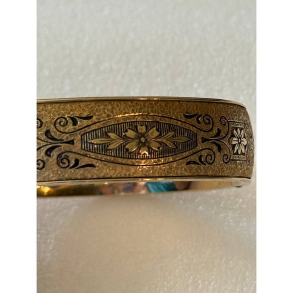 Vintage Gold Filled Etched Black Enamel Bangle Bracelet Fine - Picture 6 of 11